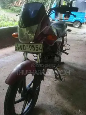 Bajaj Platina 125 2010 motorcycle (Used)