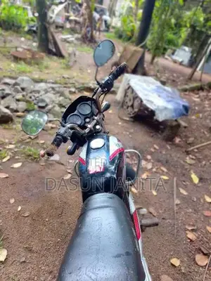 Bajaj CT-100 2005 Motorbike (Used)