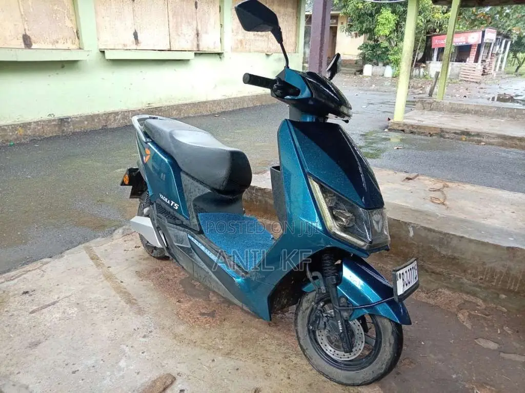 Yadea T5 2024 Motorbike (Used)
