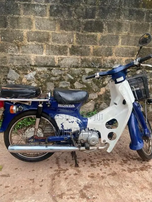 Honda Super Cub 50 2005 Motorbike (Used)