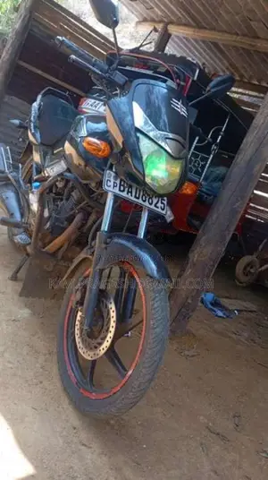 Honda Unicorn 2013 Motorbike (Used)