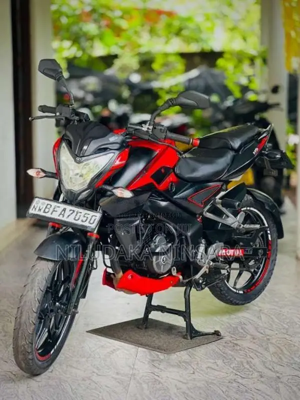 Bajaj Pulsar NS160 2017 Motorbike (Used)