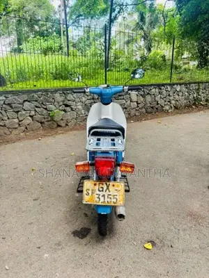 Honda Super Cub 50 2004 Motorbike (Used)