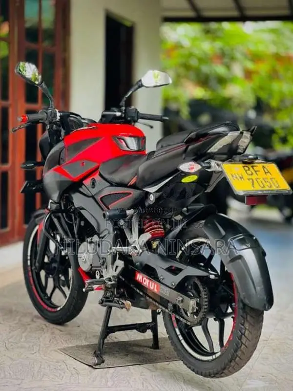Bajaj Pulsar NS160 2017 Motorbike (Used)