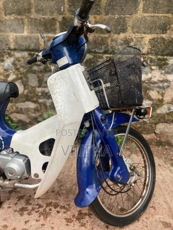 Honda Super Cub 50 2005 Motorbike (Used)