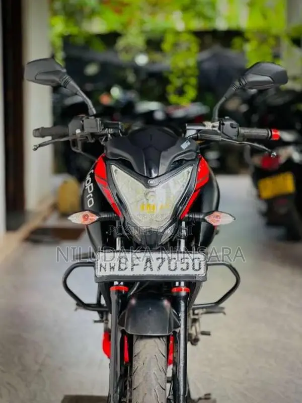 Bajaj Pulsar NS160 2017 Motorbike (Used)