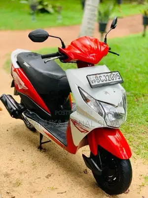 Honda Dio 2015 Motorbike (Used)