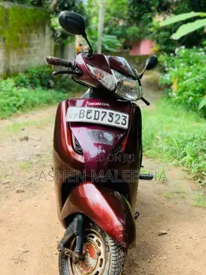Honda Activa 2016 Motorbike (Used)