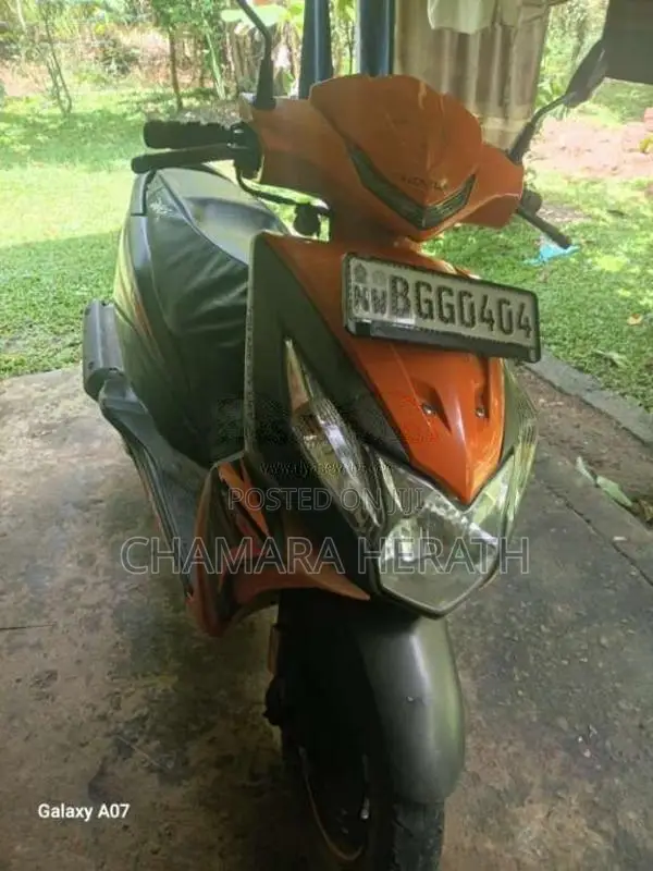 Honda Dio 2018 Motorbike (Used)