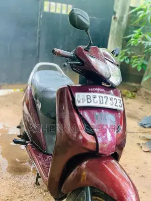 Honda Activa 2016 Motorbike (Used)
