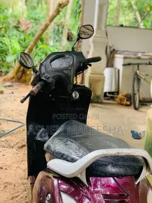 Honda Activa 2016 Motorbike (Used)