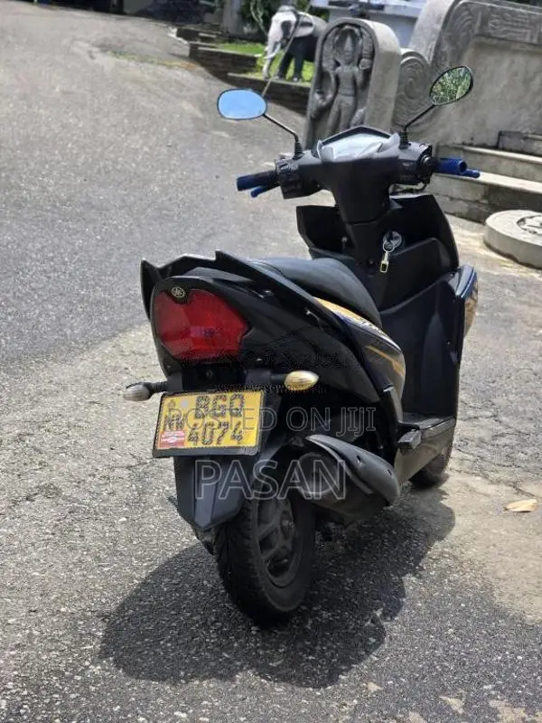 Yamaha Ray ZR 2018 Motorbike (Used)