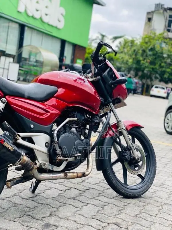 Bajaj Pulsar 180 2006 Motorbike (Used)