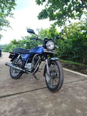 Bajaj Boxer 2008 Motorbike (Used)