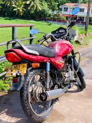 Bajaj Caliber 2005 Motorbike (Used)