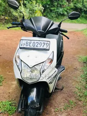 Honda Dio 2016 Motorbike (Used)