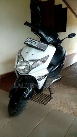 Honda Dio 2017 Motorbike Unregistered (Recondition)