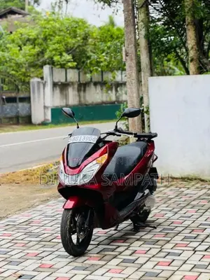 Honda PCX 150cc 2019 Motorbike (Used)