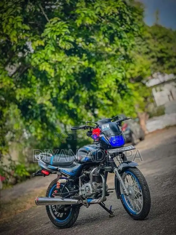 Bajaj CT-100 2015 Motorbike (Used)