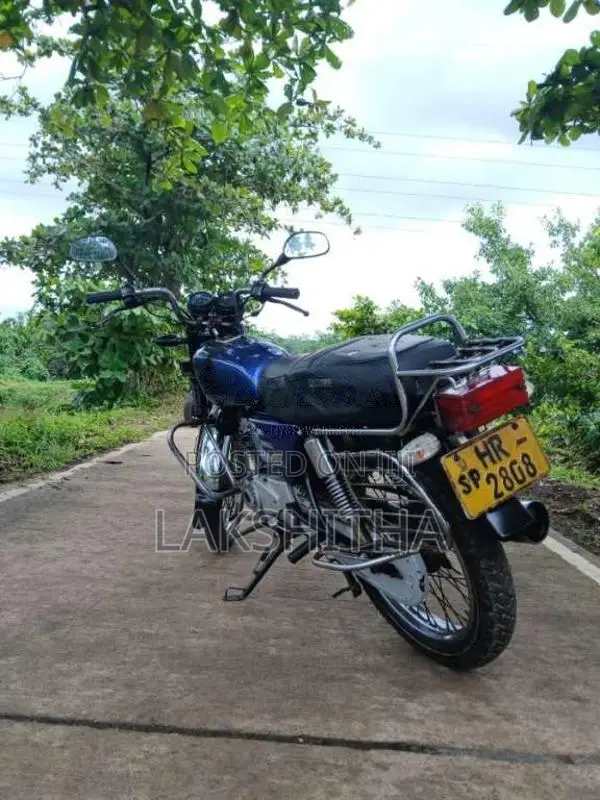 Bajaj Boxer 2008 Motorbike (Used)