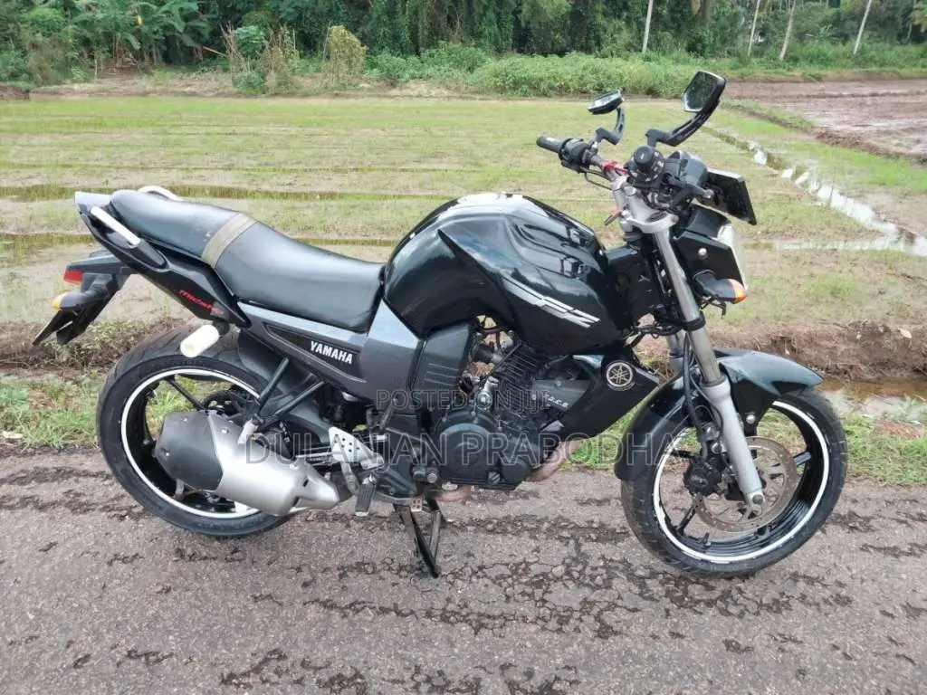 Yamaha FZ 2012 Motorbike (Used)