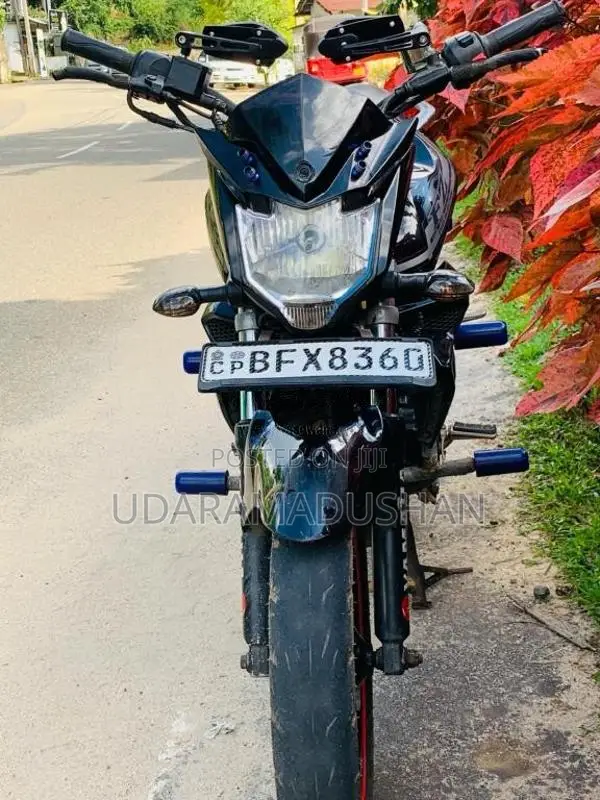 Yamaha FZ 2017 Motorbike (Used)