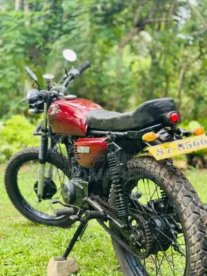 Honda Cg125 1983 Motorbike (Used)