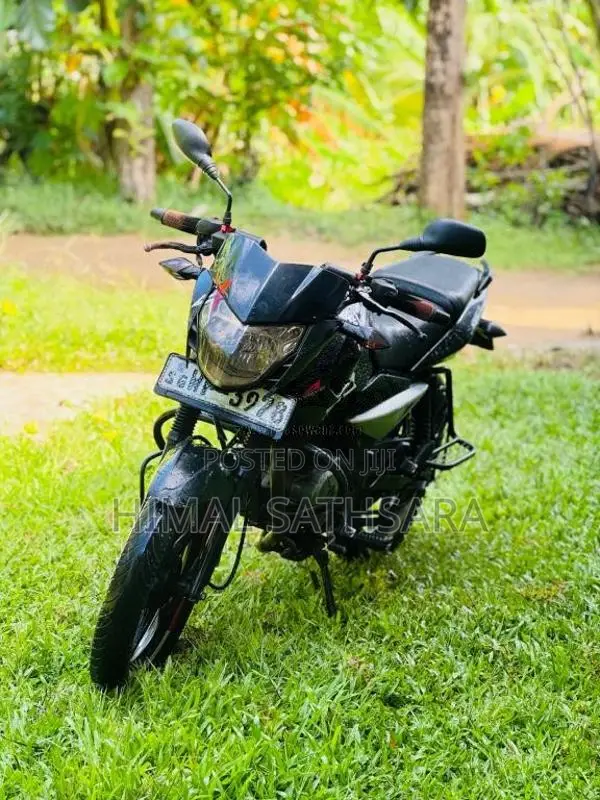 Bajaj Pulsar 135 2010 Motorbike (Used)
