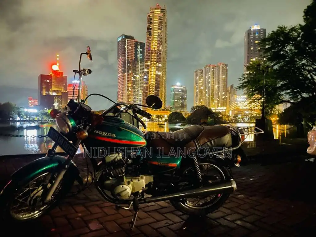 Honda CM 125 1985 Motorbike (Used)