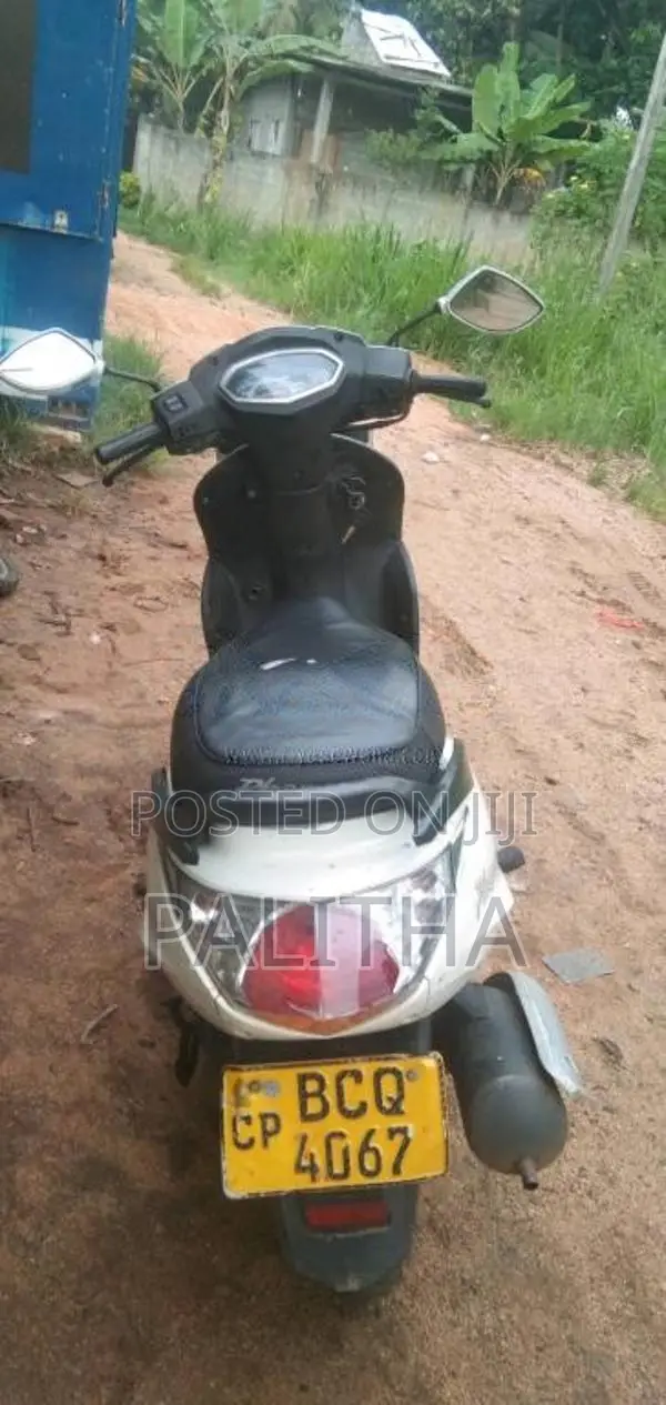 Hero Pleasure 2015 Motorbike (Used)