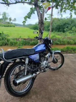 Bajaj Boxer 2008 Motorbike (Used)