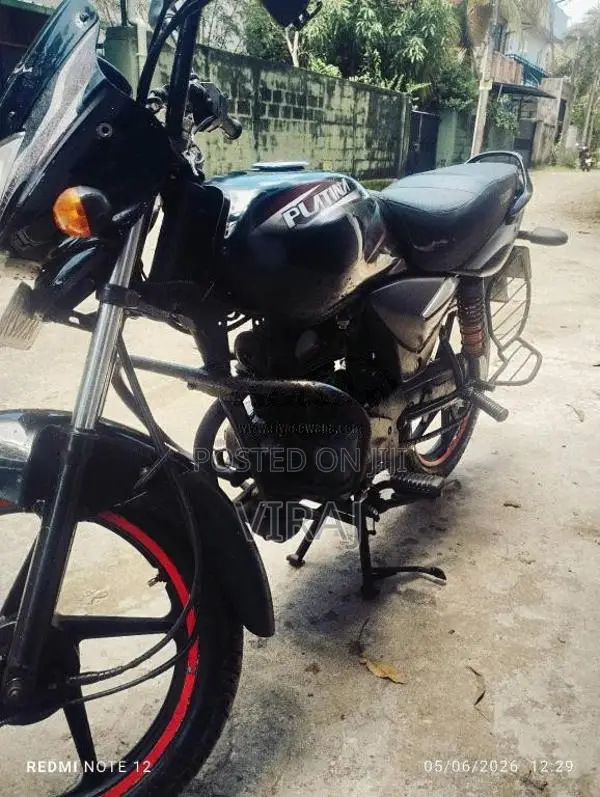 Bajaj Platina 2013 Motorbike (Used)
