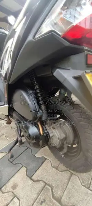 Honda Dio 2016 motorcycle (Used)
