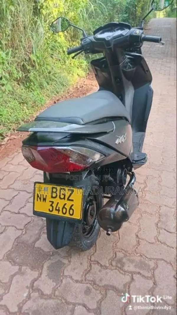 Honda Dio 2018 Motorbike (Used)