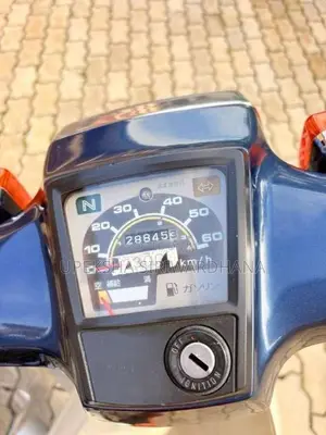 Honda Super Cub 50 2016 motorcycle (Used)