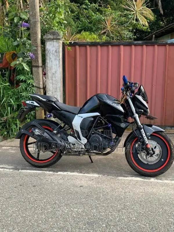 Yamaha FZ 2017 Motorbike (Used)
