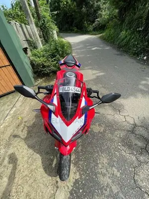Honda CBR 2025 Motorbike (Used)