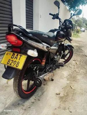 Bajaj Platina 2013 Motorbike (Used)