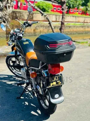 Suzuki GN125 2025 Motorbike (Used)