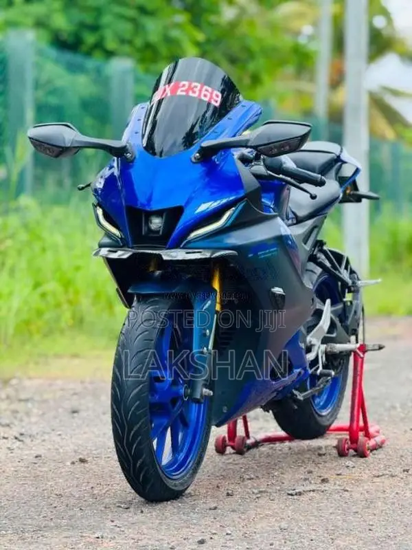 Yamaha R15 V4 2025 Motorbike (Used)