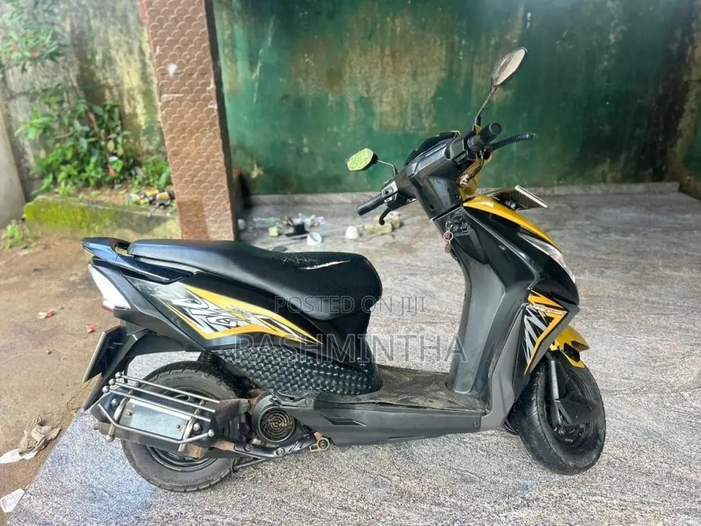 Honda Dio 2020 Motorbike (Used)