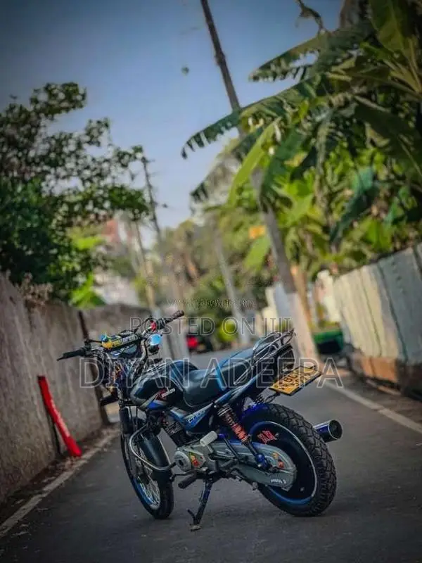 Bajaj CT-100 2015 Motorbike (Used)