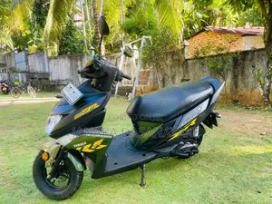 Yamaha Ray ZR 2018 Motorbike (Used)