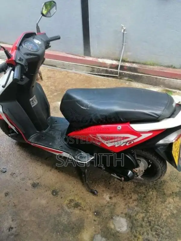 Honda Dio 2016 Motorbike (Used)