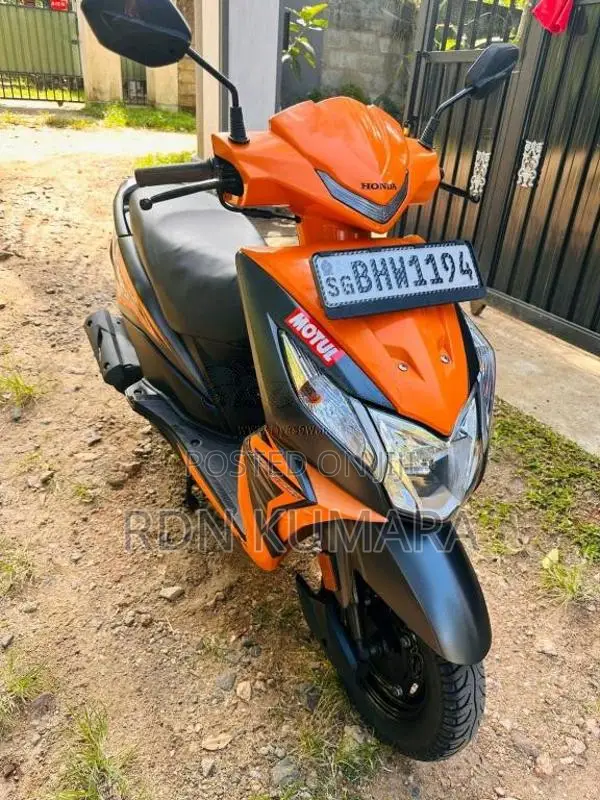 Honda Dio 2018 Motorbike (Used)