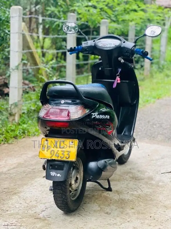 Hero Pleasure 2011 Motorbike (Used)