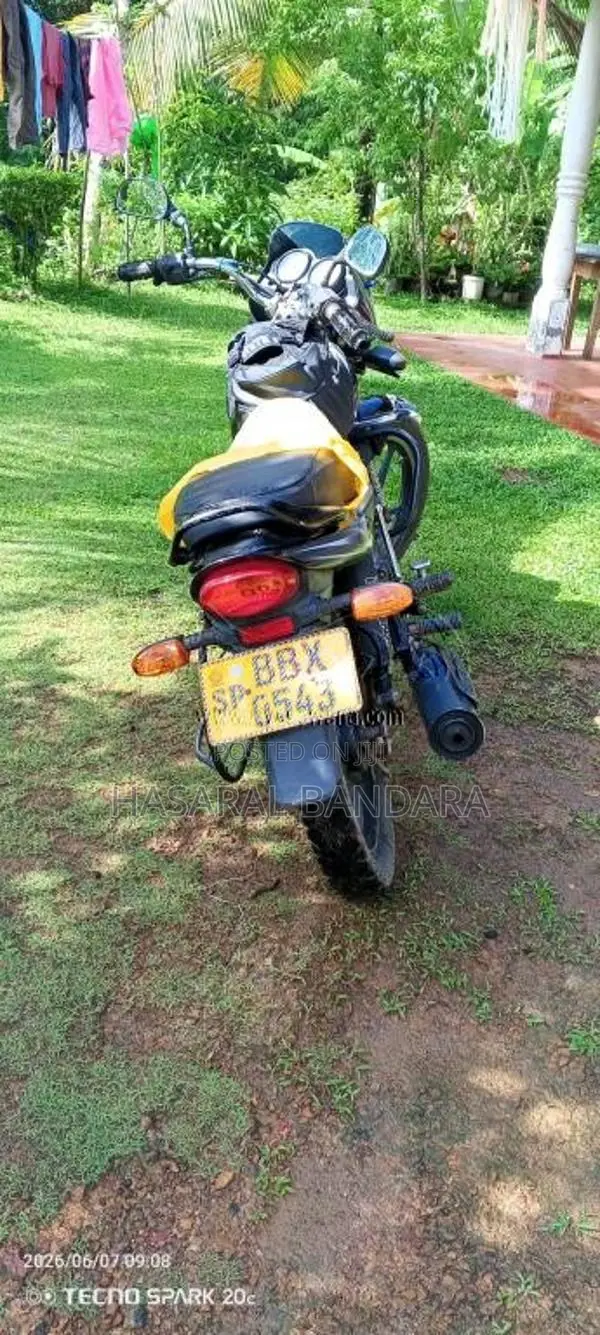 Bajaj Platina 100 2015 Motorbike (Used)