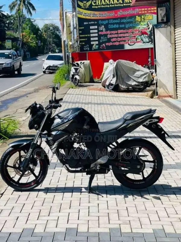 Yamaha FZ 2018 Motorbike (Used)