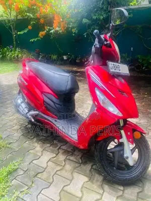 Hero Maestro Edge 2018 motorcycle (Used)