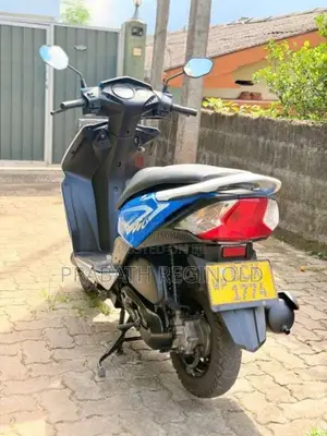 Honda Dio 2015 Motorbike (Used)